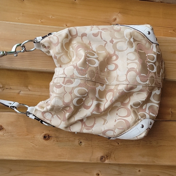 Coach Handbags - Coach Carly Signature Optic Tote Large Shoulder Bag